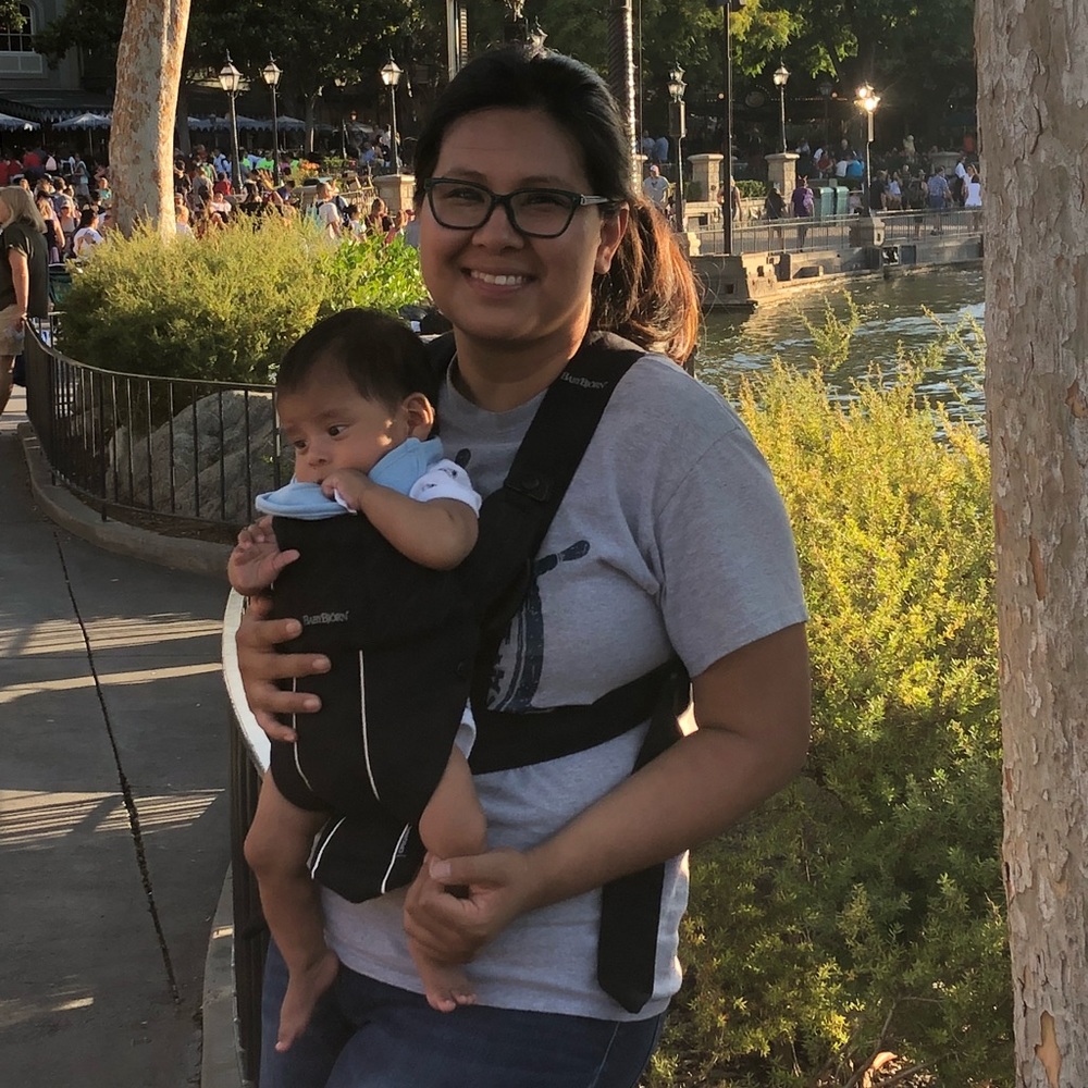 Meet your Posher, Paola